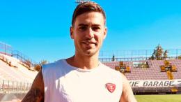 Fu uno degli eroi della storica promozione in A della citt&agrave; di 58mila abitanti, l'attaccante ora torna al vecchio amore