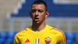 A soli 16 anni viene convocato da Ranieri in Europa League e gioca da titolare in Primavera, è nata una stella