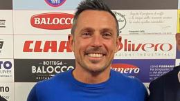 Solo 2 punti in 6 partite: esonerato l'allenatore ex Serie A, c'è un illustre ritorno in panchina