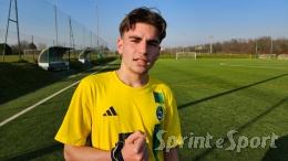 È una partita folle: i padroni di casa la riprendono all'ultimo secondo grazie al loro fantasista