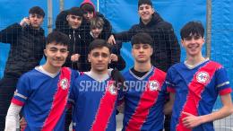 Ribaltano ogni pronostico e vanno a vincere 3-0, con tre gol in 25 minuti firmano l'impresa 