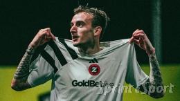 È il mago del dribbling! Salta chiunque, segna un poker storico e  fa impazzire l'Italia