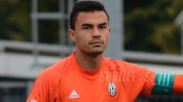 L'ex Juventus giura per la Nazione di 281 milioni di abitanti e lancia la sfida: obiettivo i Mondiali 2026