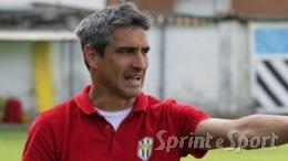 La vittoria manca da oltre un mese: cambiano l'allenatore ed è già pronto il sostituto