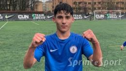 Di testa e all'ultimo secondo: il gol del prodigio classe 2010 decide una partita senza senso