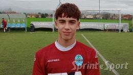 Rimontano due volte lo svantaggio e trionfano con una magia del sottoetà: l'inseguimento continua