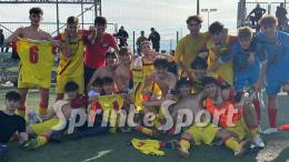 Rischiano di perdere il titolo ma all'ultimo minuto segnano e il Cavallino Rampante si porta a casa la coppa!