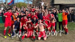 Il gol su punizione da centrocampo regala il primo storico titolo, la seconda categoria ora non è più un sogno!