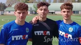 Un secondo tempo in 10 uomini non ferma i blues: tre reti e una resistenza eroica valgono i quarti