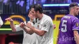 È una partita assurda! Rischiano di subire una rimonta clamorosa ma segnano otto gol e sognano i playoff