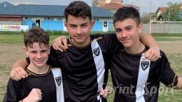 Bianconeri eroici, tripletta da sogno e vittoria in 10 vs 11