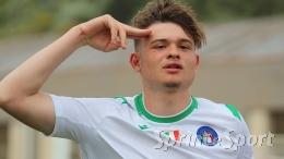 Segna una doppietta e fa l'esultanza più pazza di tutte: il classe 2008 ha incantato l'Italia