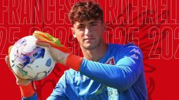 Ha 19 anni, è già stato chiamato in Serie A ed ha fatto 17 clean sheet in stagione: tutti vogliono il portiere