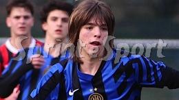 È tra i pupilli di Handanovic e Inzaghi lo chiama in prima squadra, all'Inter brilla una nuova stella