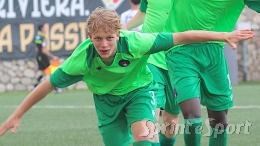 Un minuto speciale! Segna il gol più veloce di tutti e lo dedica al nonno scomparso