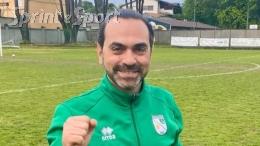 È un autentico miracolo! Prende la squadra 12esima, vince il campionato e fa la storia