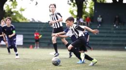 Il gioiello internazionale del Villa: calcio di alto livello e scambio interculturale al Memorial Angiolini