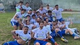 Tornano in Eccellenza dopo solo un anno: il Cossato rimonta e vince un campionato folle