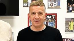 Fece esonerare l'allenatore del Milan con un gol in rovesciata, da tecnico ora è lui il salvatore della patria