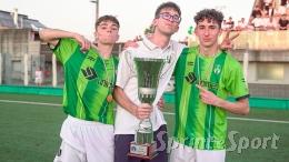 Scolpito nella memoria! Segnano tre gol nella finalissima e vincono la prima Coppa della storia