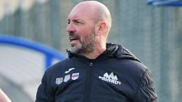 Debuttò a soli 16 anni in Serie A con la Juventus, da allenatore ora è diventato l'eroe di una promozione storica