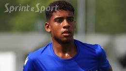 È un vero fuoriclasse e a soli 15 anni in stagione ha già giocato in 4 squadre, storia di un protagonista assoluto