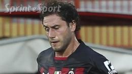 Dopo 18 anni lascia il Milan e al primo colpo lo batte alzando la Coppa, l'incredibile viaggio dell'ex capitano 