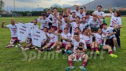 È un capolavoro granata! Scoppia la festa promozione tra scintille in campo e tensione