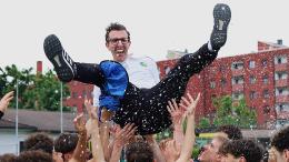 La favola più bella di Milano: ieri quartultimi, oggi campioni: «Qualcosa più grande di noi»