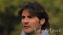 9 punti in meno della scorsa stagione e il Presidente tuona: il futuro dell'allenatore è appeso a un filo