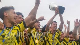 Un triplete semplicemente leggendario: il club del lago alza il terzo titolo in 2 mesi