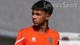 Il figlio d'arte fa sul serio e a 35 anni dal debutto di suo padre viene convocato in prima squadra