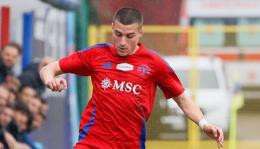 Come nei sogni! A 21 anni saluta la squadra di una vita e vola nei professionisti