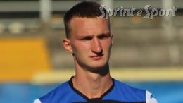 Per la rivelazione dell'ultimo campionato è lotta serrata tra due club, una carriera luminosa sta per partire