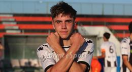 Decide la Finale Scudetto e vince ogni trofeo possibile al primo anno fuori "casa"