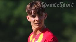 Il figlio d'arte è pronto a giocare tra i Prof, contratto fino al 2028 e prestito in una neopromossa in Serie C