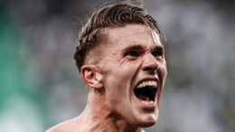 68 gol nelle ultime 66 partite di campionato, l'attaccante più ambito se ne va per 80 milioni