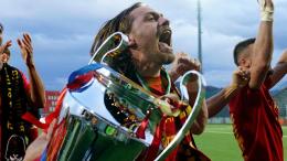 Il ripescaggio è vicino, la squadra della città di 156mila abitanti nel frattempo si tiene stretta il suo capitano