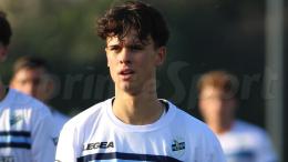 La firma sognata da sempre! Il contratto da professionista con la squadra della sua città è realtà