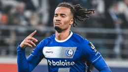 Scelto dal club per rimpiazzare la stella più contestata: è duello di mercato ma l'ultima parola spetta a lui