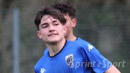 Dalla periferia al sogno Scudetto: a 15 anni,  il baby talento percorre 100 km per rilanciarsi!