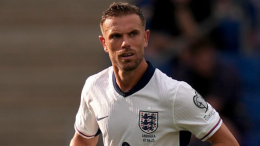 12 anni da leader di una squadra che ha vinto tutto, dopo due stagioni lontano da casa torna in patria e punta i Mondiali 2026