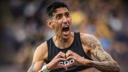 Fra mille polemiche! Torna nella sua squadra del cuore e segna su rigore all'esordio