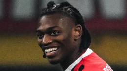 Difesa a 3, un beniamino ritrovato e una coppia d'attacco particolare: il primo test regala subito spunti