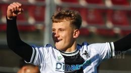 Retrocessione e 118 gol subiti in un solo campionato: ecco un nuovo allenatore per il rilancio