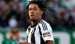 Lascia la Juventus dopo 2 stagioni e va all'estero, la nuova avventura del promettente centrocampista