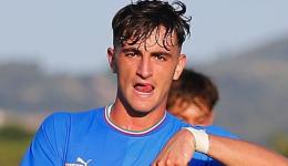 Dopo 3 anni di Juventus ecco un'altra sfida, il centravanti torna in regione per dare fisicità alla sua nuova squadra