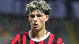 Milan, esordio da stropicciarsi gli occhi: due gol di testa mandano ko il Lecce degli stranieri