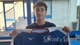 60 presenze in un anno in tre categorie diverse! Il difensore dei record sbarca nei professionisti