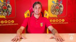 Chi ben comincia è a metà dell'opera: calano la manita e volano sulle ali dell'entusiasmo!